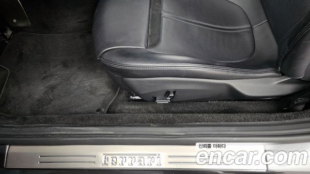 FERRARI Roma 3.9 2021 - photo 16 - Import Corée du Sud | International Cars