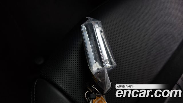 FERRARI Roma 3.9 2021 - photo 27 - Import Corée du Sud | International Cars