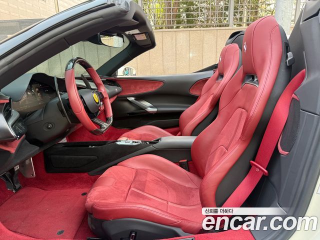 FERRARI SF90 Spyder 4.0 2023 - photo 12 - Import Corée du Sud | International Cars