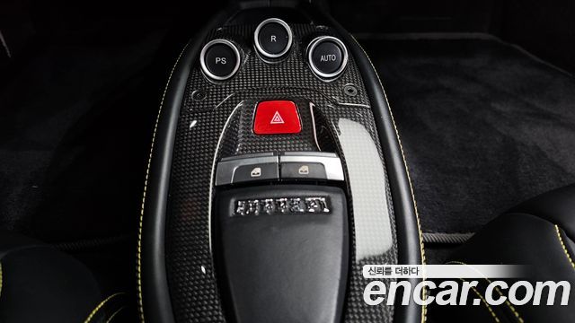 FERRARI 458 이탈리아 2014 - photo 11 - Import Corée du Sud | International Cars