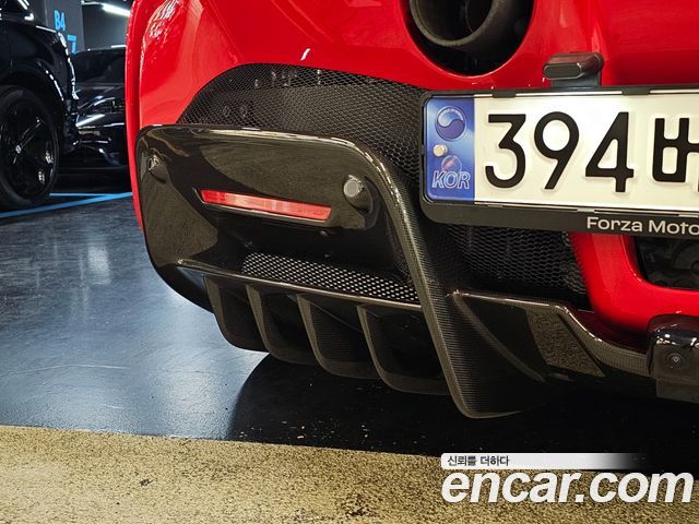FERRARI SF90 Spyder 4.0 2023 - photo 11 - Import Corée du Sud | International Cars
