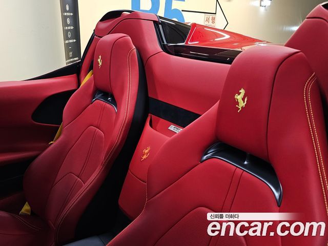 FERRARI SF90 Spyder 4.0 2023 - photo 15 - Import Corée du Sud | International Cars