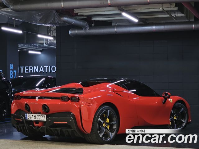 FERRARI SF90 Spyder 4.0 2023 - photo 5 - Import Corée du Sud | International Cars