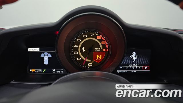 FERRARI 488 GTB 3.9 2018 - photo 8 - Import Corée du Sud | International Cars