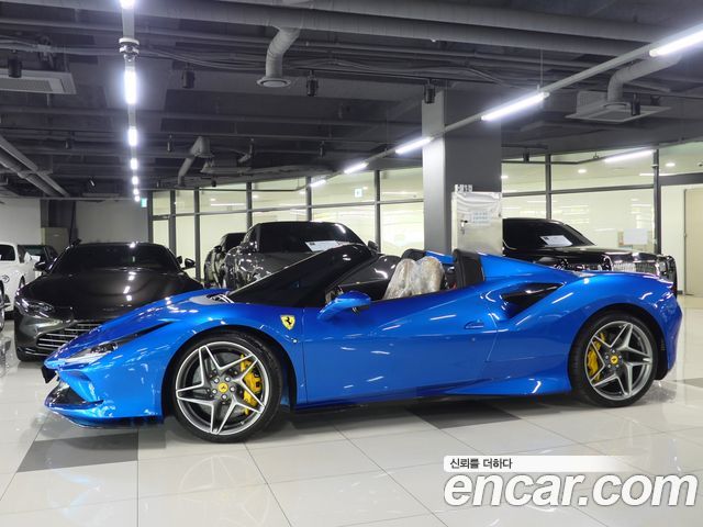 FERRARI F8 Spyder 3.9 V8 2022 - photo 2 - Import Corée du Sud | International Cars
