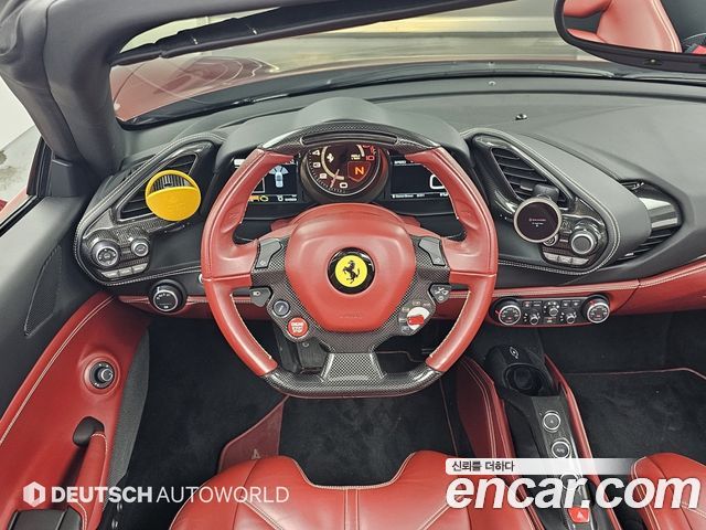 FERRARI 488 Spyder 3.9 2019 - photo 13 - Import Corée du Sud | International Cars