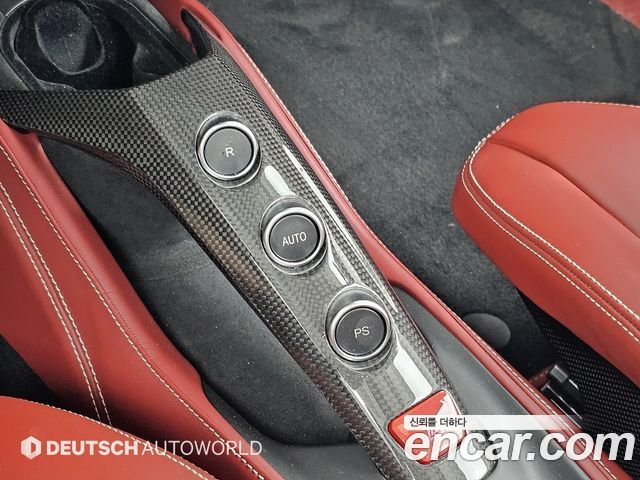 FERRARI 488 Spyder 3.9 2019 - photo 9 - Import Corée du Sud | International Cars