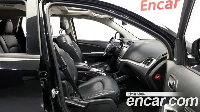 FIAT 프리몬트 2.0 라운지 2013 - photo 12 - Import Corée du Sud | International Cars