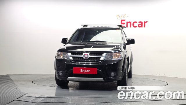 FIAT 프리몬트 2.0 라운지 2013 - photo 3 - Import Corée du Sud | International Cars