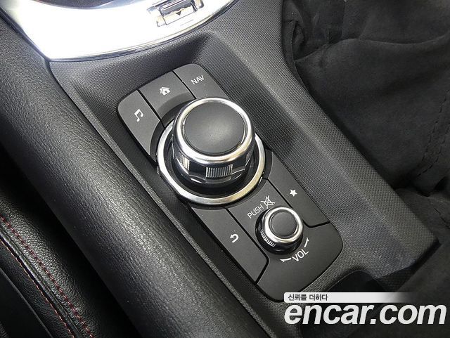 FIAT 124 Spyder 1.4 아바스 2019 - photo 16 - Import Corée du Sud | International Cars