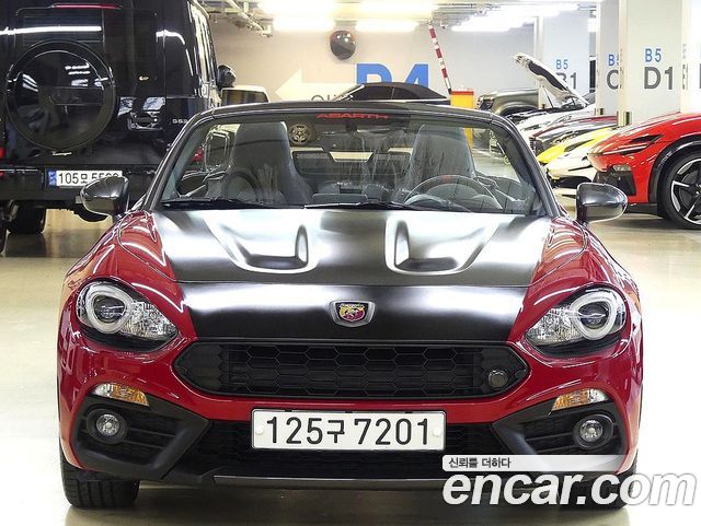 FIAT 124 Spyder 1.4 아바스 2019 - photo 5 - Import Corée du Sud | International Cars