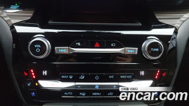 FORD 익스플로러 6세대 2.3 리미티드 4WD 2021 - photo 14 - Import Corée du Sud | International Cars