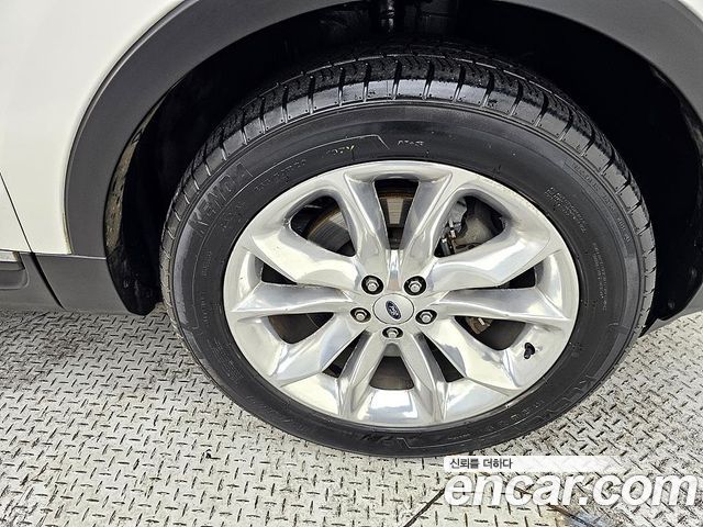 FORD 익스플로러 3.5 리미티드 4WD 2013 - photo 20 - Import Corée du Sud | International Cars