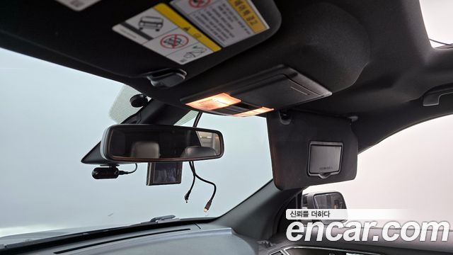 FORD 익스플로러 2.3 리미티드 4WD 2019 - photo 18 - Import Corée du Sud | International Cars