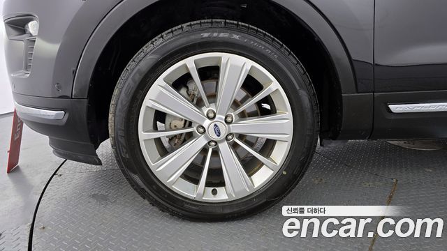FORD 익스플로러 2.3 리미티드 4WD 2019 - photo 5 - Import Corée du Sud | International Cars