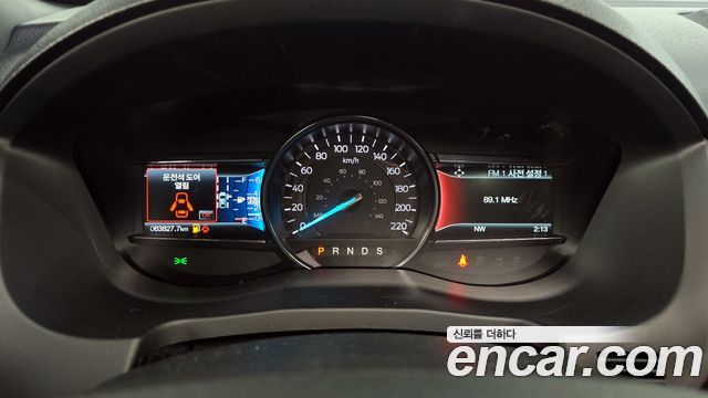 FORD 익스플로러 2.3 리미티드 4WD 2019 - photo 8 - Import Corée du Sud | International Cars