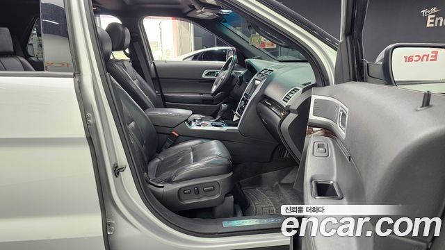 FORD 익스플로러 3.5 리미티드 4WD 2011 - photo 11 - Import Corée du Sud | International Cars