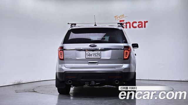 FORD 익스플로러 3.5 리미티드 4WD 2011 - photo 4 - Import Corée du Sud | International Cars