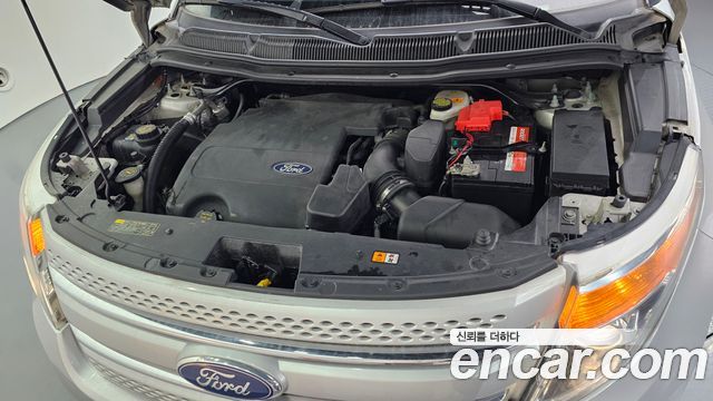 FORD 익스플로러 3.5 리미티드 4WD 2011 - photo 6 - Import Corée du Sud | International Cars