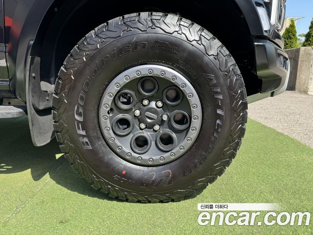 FORD F150 3.5L 2025 - photo 5 - Import Corée du Sud | International Cars