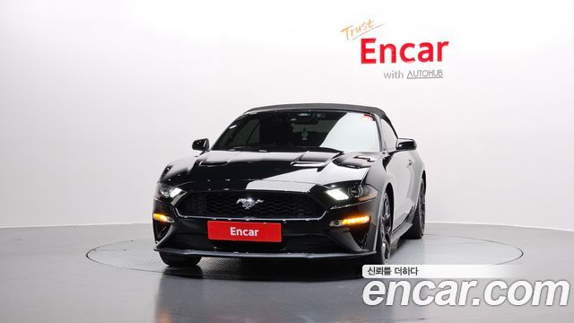 FORD 머스탱 Convertible 2022 - photo 3 - Import Corée du Sud | International Cars