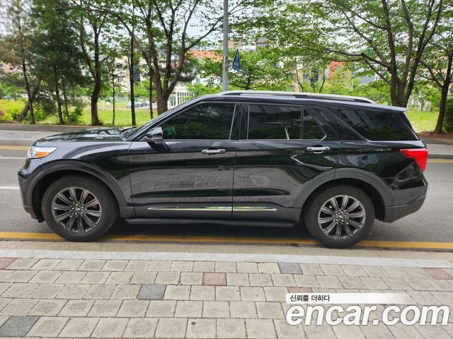 FORD 익스플로러 6세대 2.3 리미티드 4WD 2020 - photo 17 - Import Corée du Sud | International Cars