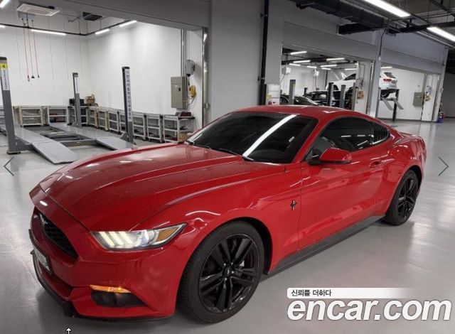 FORD 머스탱 Coupé 2015 - photo 11 - Import Corée du Sud | International Cars
