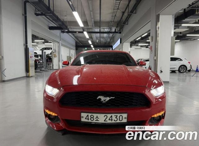 FORD 머스탱 Coupé 2015 - photo 2 - Import Corée du Sud | International Cars