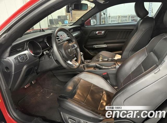FORD 머스탱 Coupé 2015 - photo 5 - Import Corée du Sud | International Cars