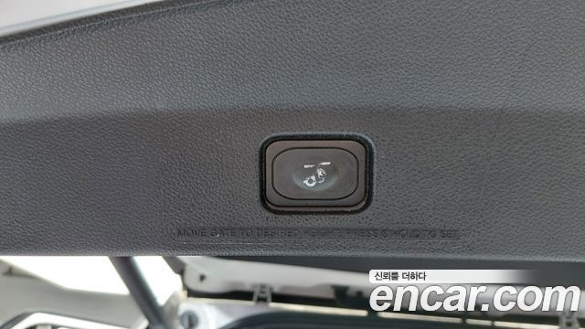 FORD 익스플로러 2.3 리미티드 4WD 2019 - photo 10 - Import Corée du Sud | International Cars