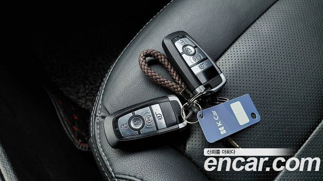 FORD 익스플로러 2.3 리미티드 4WD 2019 - photo 5 - Import Corée du Sud | International Cars