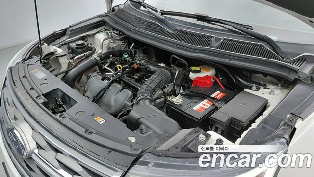 FORD 익스플로러 2.3 리미티드 4WD 2019 - photo 8 - Import Corée du Sud | International Cars