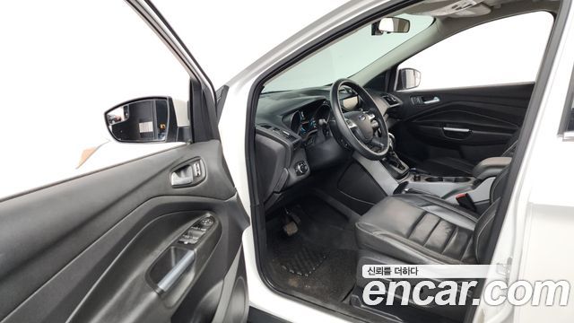 FORD 이스케이프 1.6 2014 - photo 10 - Import Corée du Sud | International Cars