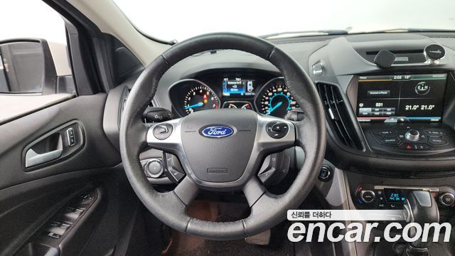 FORD 이스케이프 1.6 2014 - photo 12 - Import Corée du Sud | International Cars