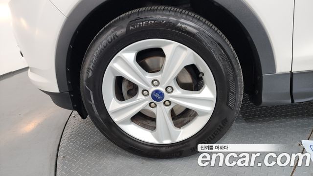 FORD 이스케이프 1.6 2014 - photo 5 - Import Corée du Sud | International Cars