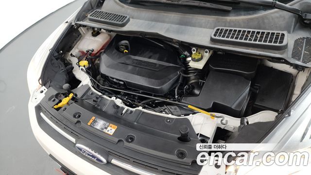 FORD 이스케이프 1.6 2014 - photo 6 - Import Corée du Sud | International Cars