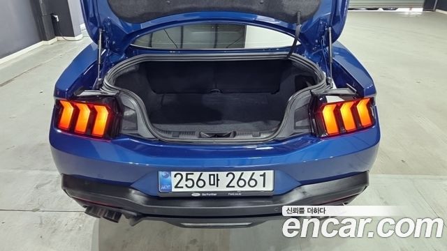 FORD 머스탱 7세대 2.3 에코부스트 Premium Coupé 2025 - photo 11 - Import Corée du Sud | International Cars