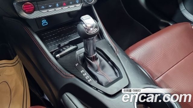 FORD 머스탱 7세대 2.3 에코부스트 Premium Coupé 2025 - photo 9 - Import Corée du Sud | International Cars