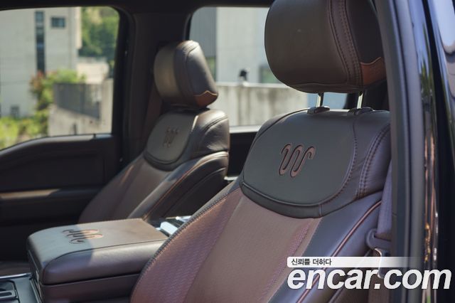 FORD F150 3.5L 하이브리드 2021 - photo 10 - Import Corée du Sud | International Cars