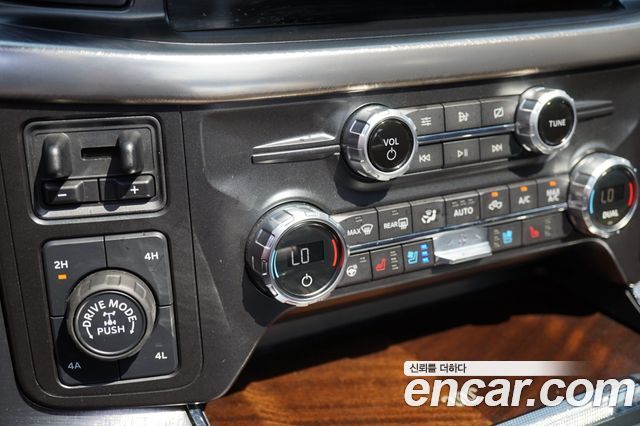 FORD F150 3.5L 하이브리드 2021 - photo 13 - Import Corée du Sud | International Cars