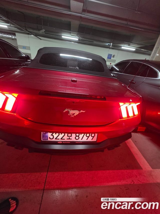 FORD 머스탱 7세대 2.3 에코부스트 Premium Convertible 2024 - photo 11 - Import Corée du Sud | International Cars