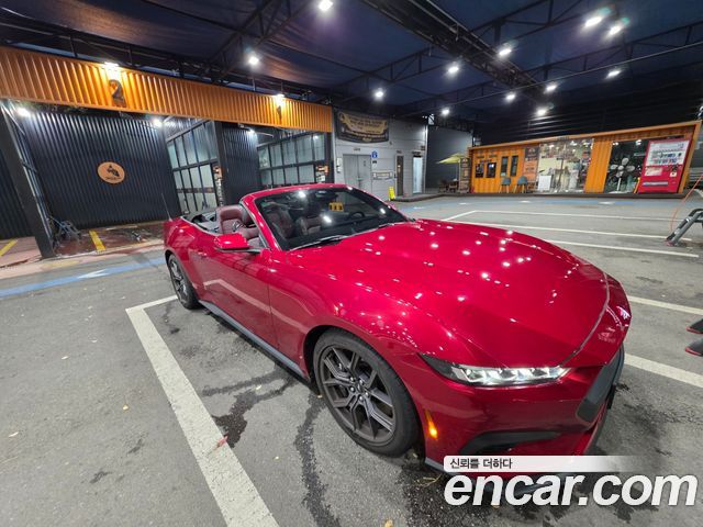 FORD 머스탱 7세대 2.3 에코부스트 Premium Convertible 2024 - photo 14 - Import Corée du Sud | International Cars