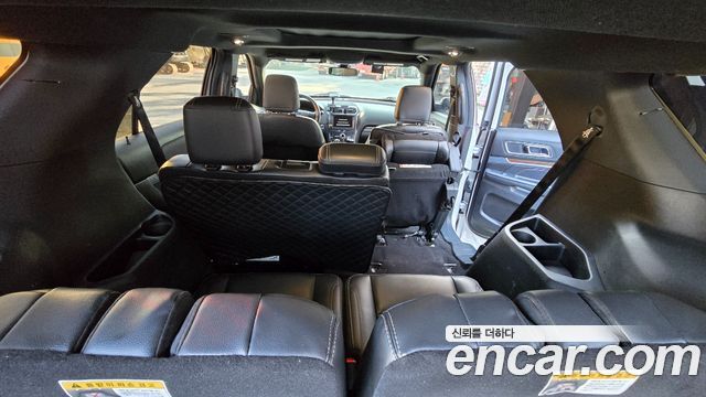 FORD 익스플로러 2.3 리미티드 4WD 2018 - photo 11 - Import Corée du Sud | International Cars
