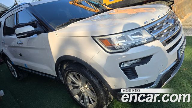 FORD 익스플로러 2.3 리미티드 4WD 2018 - photo 3 - Import Corée du Sud | International Cars