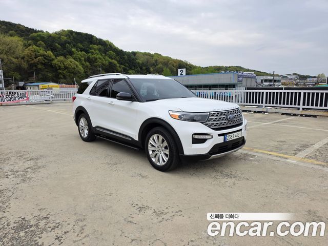 FORD 익스플로러 6세대 3.0 PHEV 2021 - photo 26 - Import Corée du Sud | International Cars