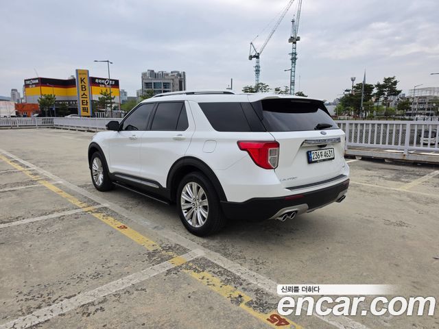 FORD 익스플로러 6세대 3.0 PHEV 2021 - photo 8 - Import Corée du Sud | International Cars