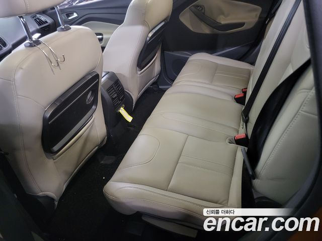FORD 쿠가 2세대 2.0 디젤 트렌디 2016 - photo 18 - Import Corée du Sud | International Cars