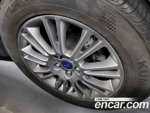 FORD 쿠가 2세대 2.0 디젤 트렌디 2016 - photo 20 - Import Corée du Sud | International Cars