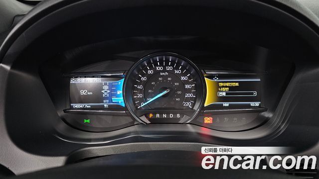 FORD 익스플로러 2.3 리미티드 4WD 2019 - photo 11 - Import Corée du Sud | International Cars