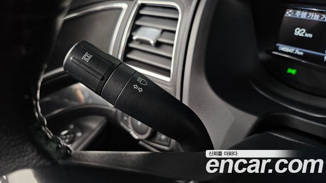 FORD 익스플로러 2.3 리미티드 4WD 2019 - photo 26 - Import Corée du Sud | International Cars